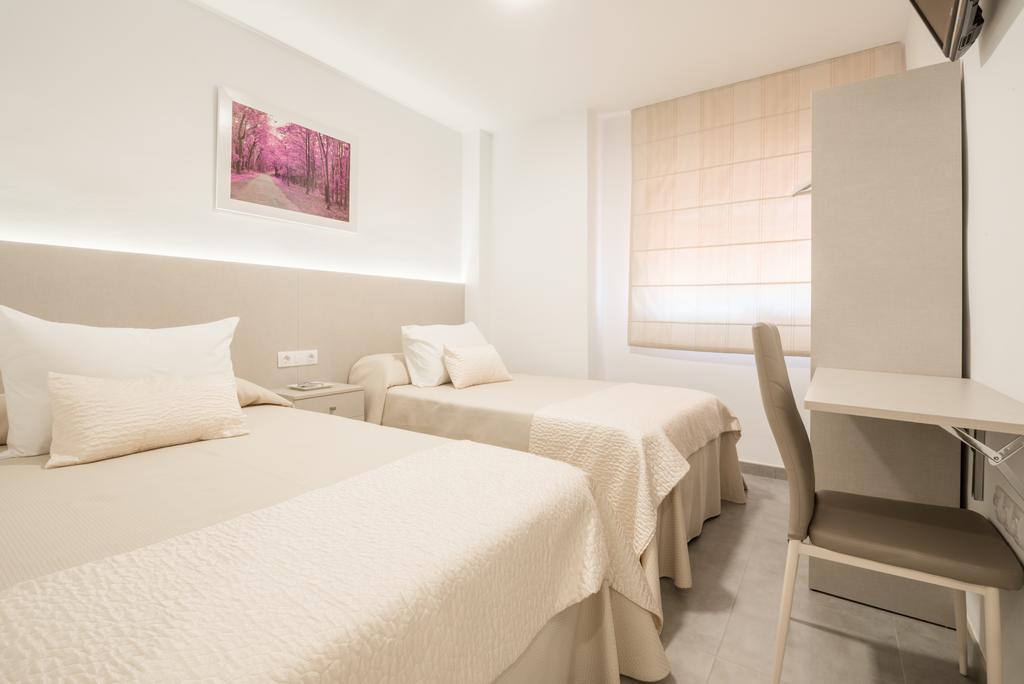 Hostal Romerito 马拉加 外观 照片