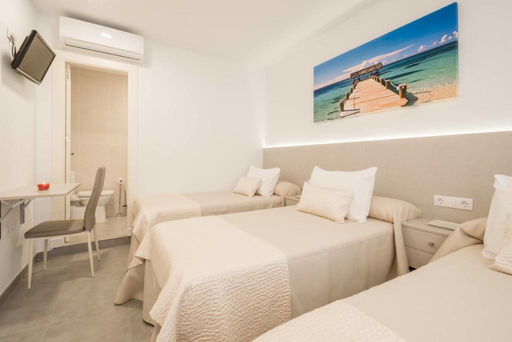 Hostal Romerito 马拉加 外观 照片
